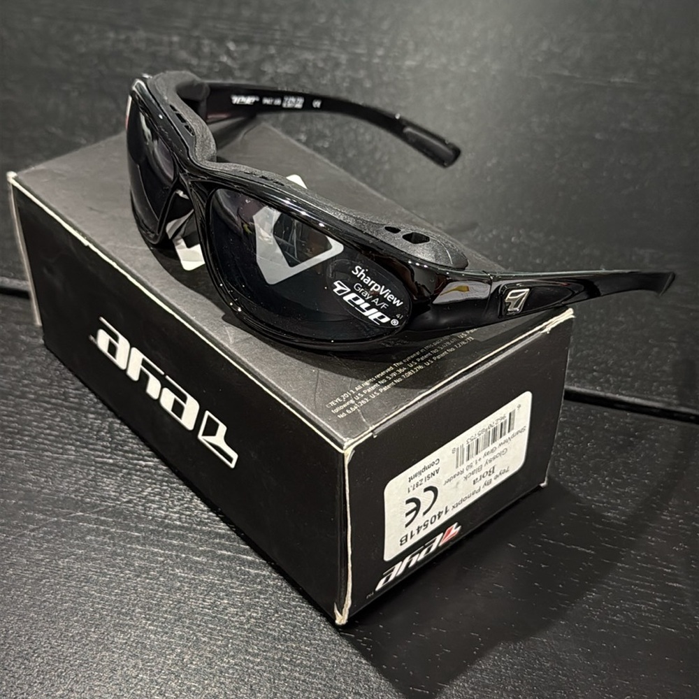 7eye Bora Gloss Black +1.50 Readers Riding Sunglasses - Picture 7 of 12